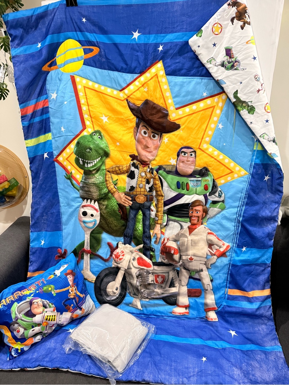 Disney Toy Story toddler bedding set 5 pieces New see details